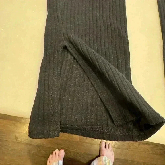 Pretty little things ribbed jump suit. Black short sleeve full open back… - Picture 9 of 12